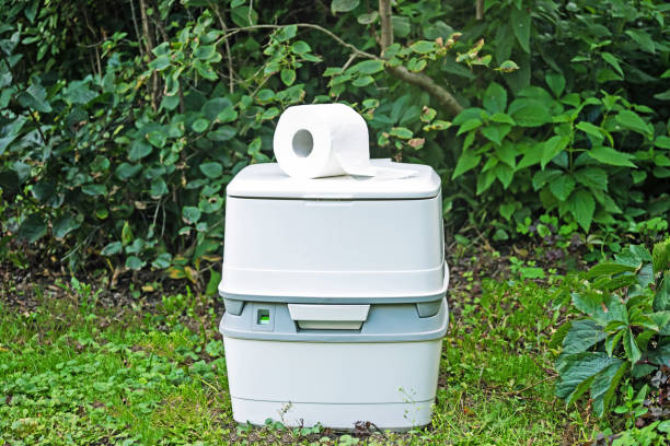Best Portable bathroom rental  in Redwood Valley, CA