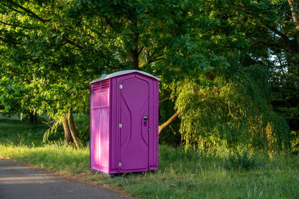 Best Porta potty rental near me  in Redwood Valley, CA